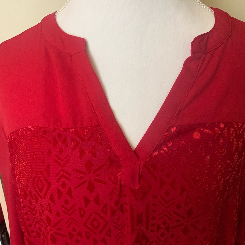 Liz Claiborne Red Textured Blouse - Picture 2 of 7